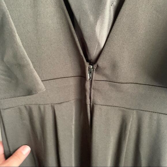 Kleinfeld Satin Formal Cold Shoulder Maxi Dress Strappy Back Black Bridesmaid 2 - Picture 7 of 16